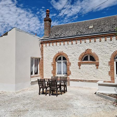 Saint-Ay Sur La Route Des Chateaux Экстерьер фото